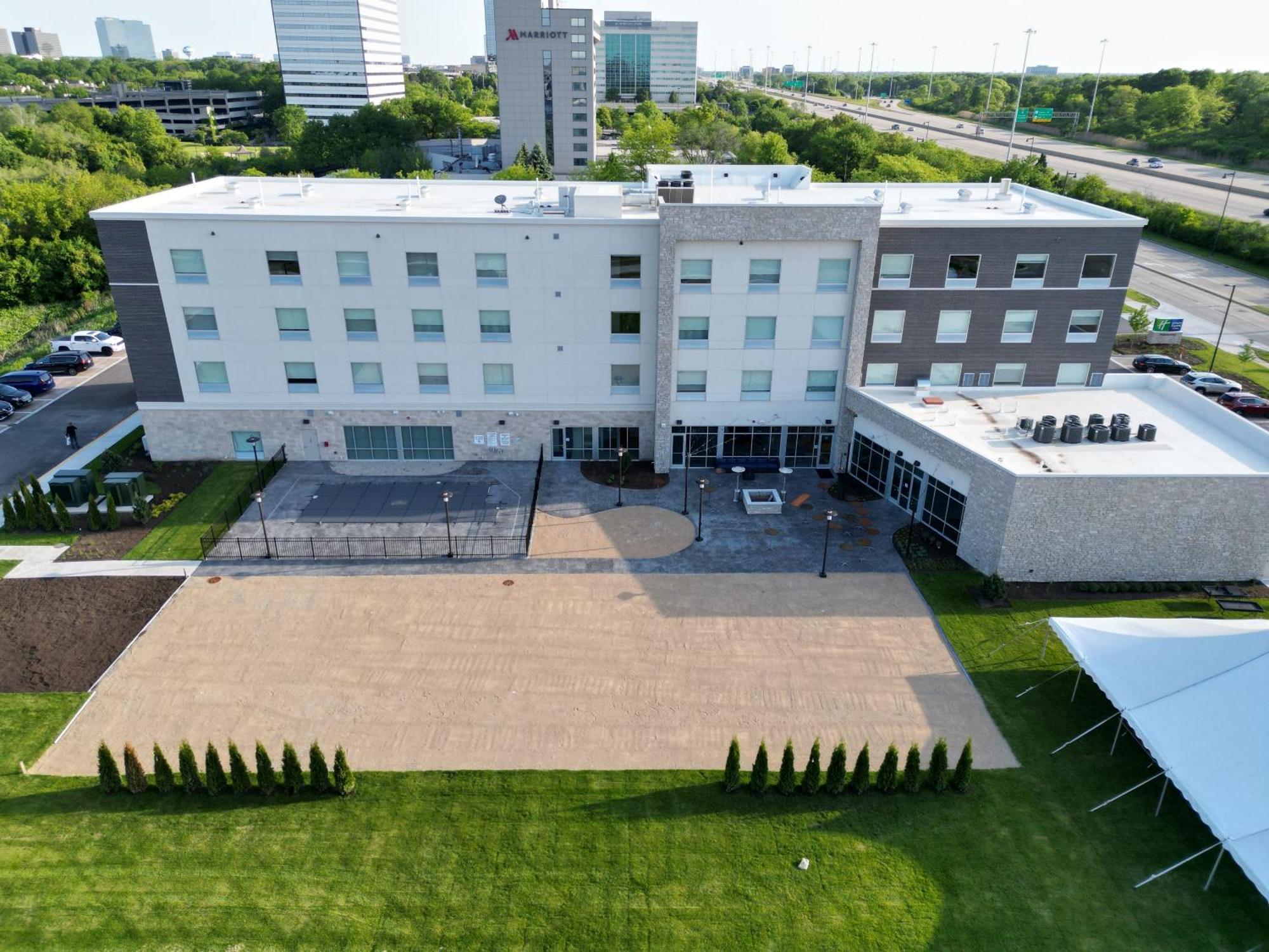 Holiday Inn Express & Suites Chicago Schaumburg By Ihg Eksteriør billede
